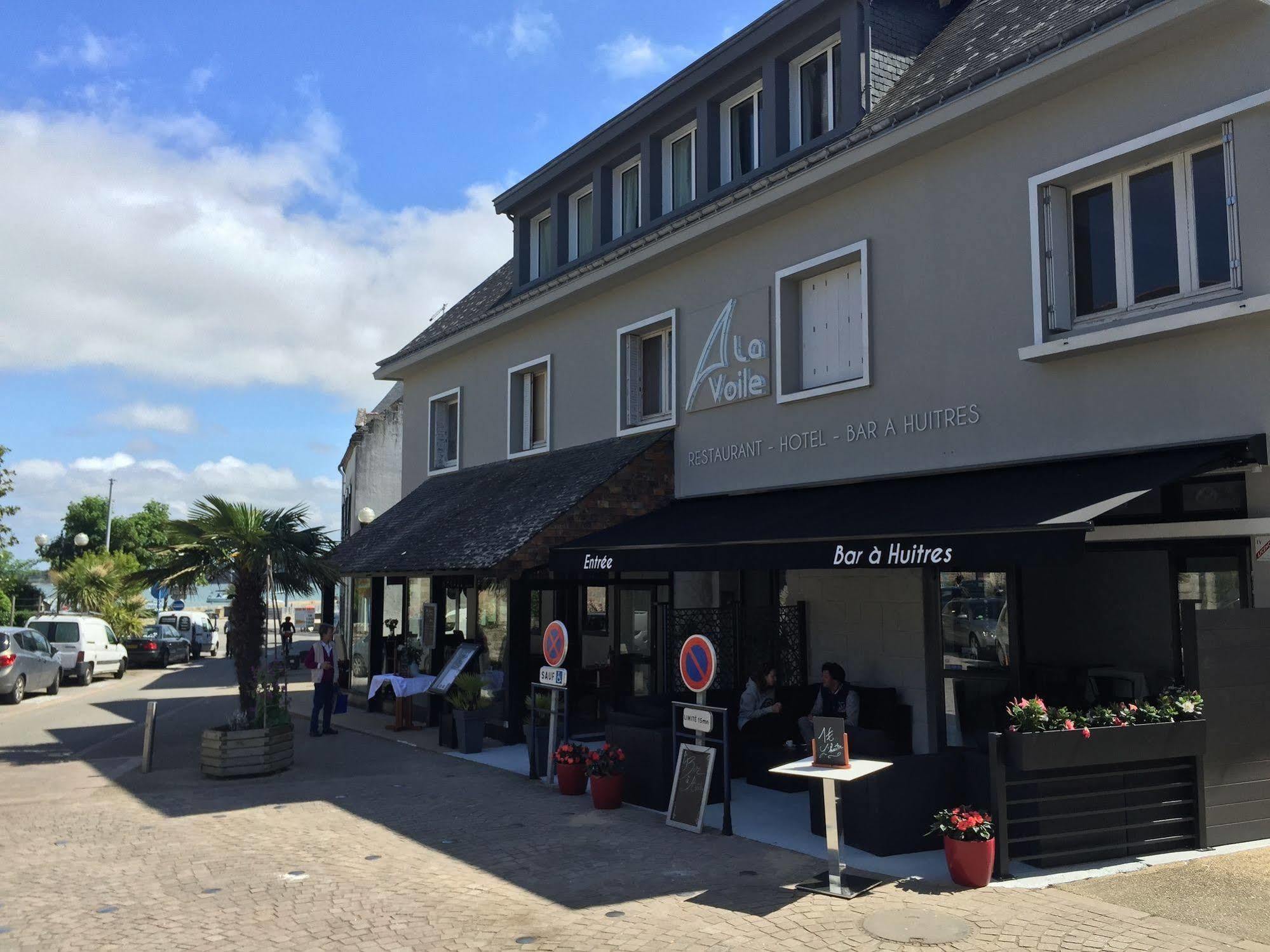 Hotel Restaurant La Voile - Le Dock'Er Locmariaquer Exteriér fotografie